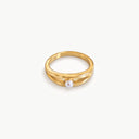 Soft Glow Pearl Ring