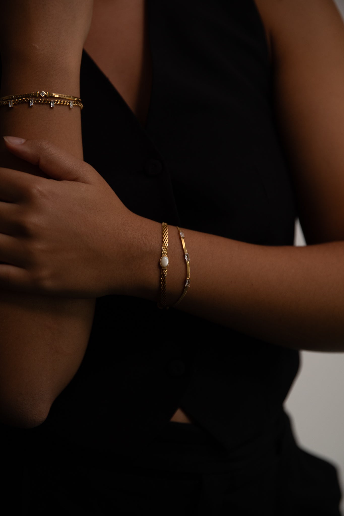 Should You Wear Bracelets On Both Wrists » Band And Bracelets